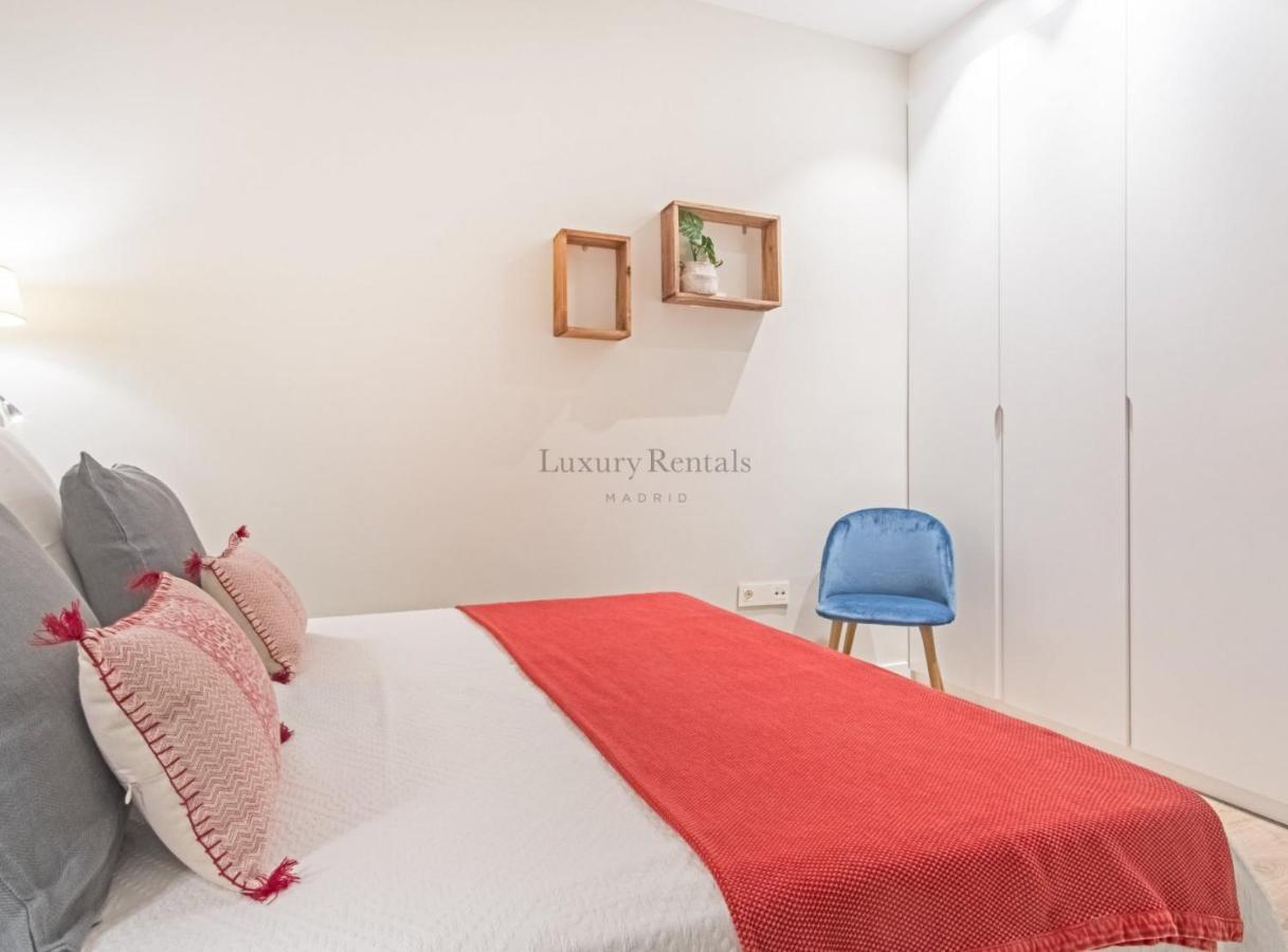 Experience The Best Of Madrid! Gran Via Apartment For 6, Comfort And Style In The Heart Of Chueca III Zewnętrze zdjęcie